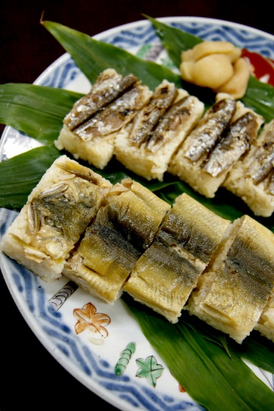 3-2)鮎寿司にじゃこ寿司